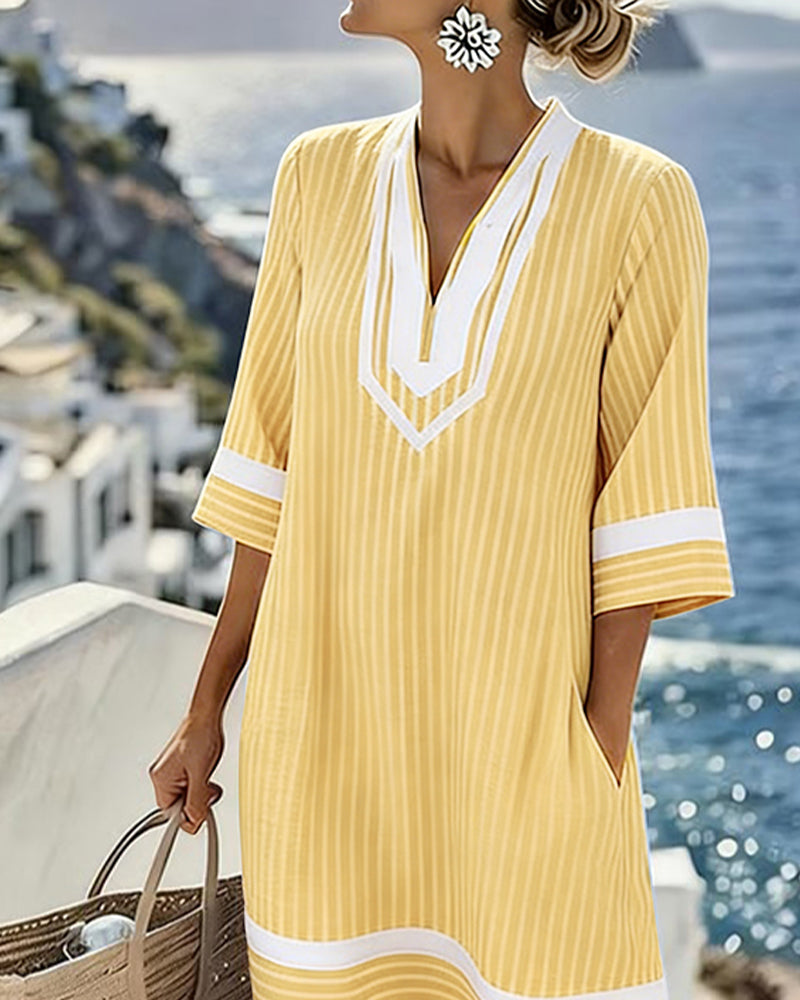Abito casual a righe con scollo a V e vestibilità rilassata per donna