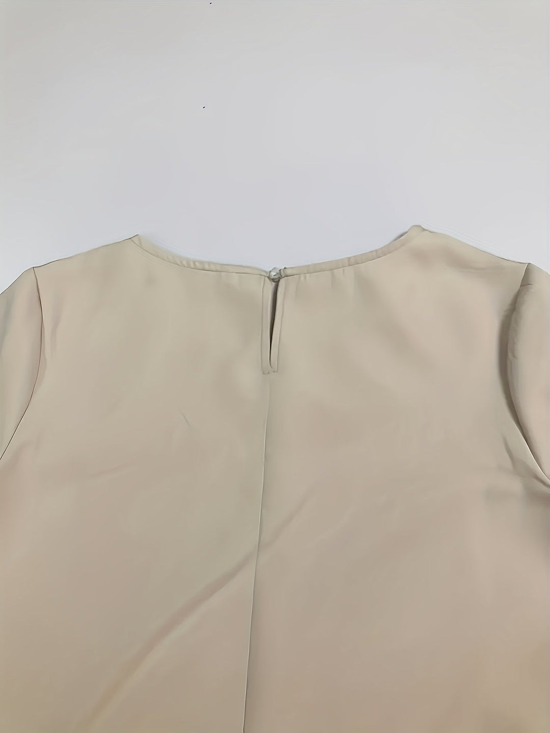 Abito da donna elegante e comodo per uso quotidiano