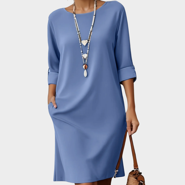 Abito da donna elegante e comodo per uso quotidiano