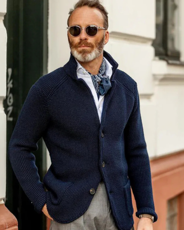 Gilet uomo elegante in maglia versatile con bottoni