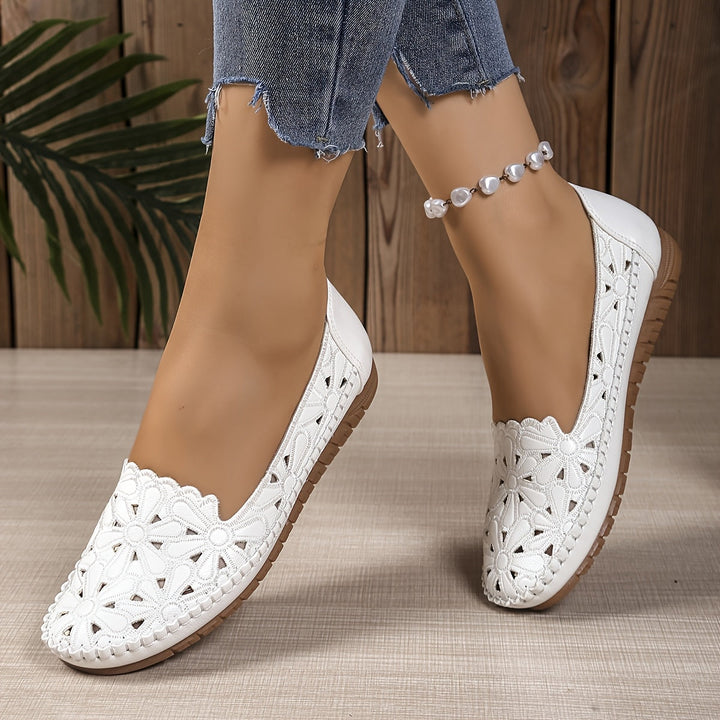 Scarpe slip-on traforate eleganti e confortevoli per donna