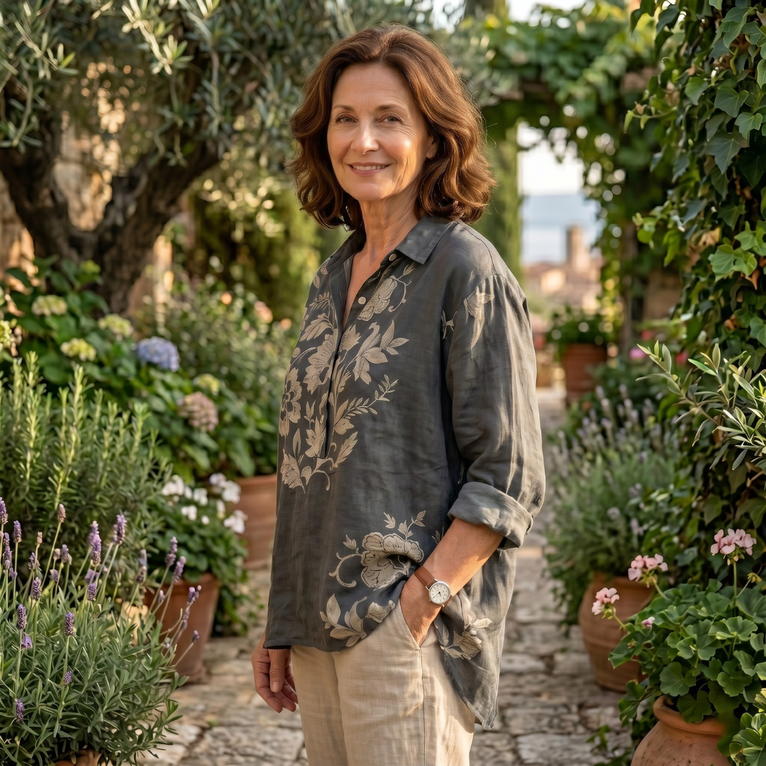 Blusa donna floreale elegante e leggera