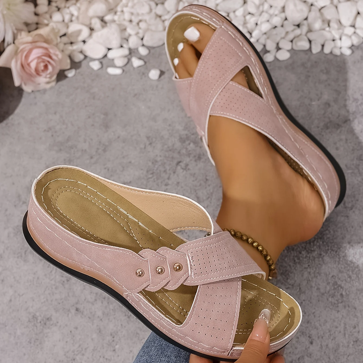 Sandali ortopedici donna con zeppa comoda ed elegante