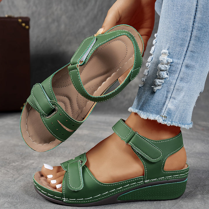 Sandali ergonomici da donna comodi ed eleganti