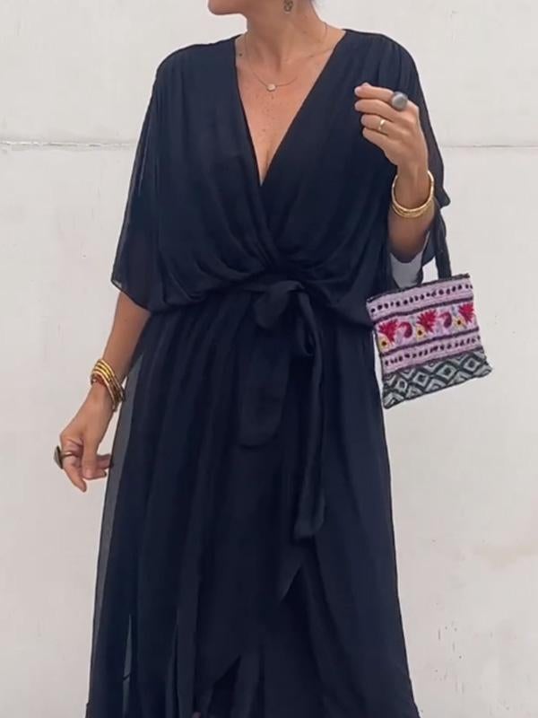 Stylowa i elegancka sukienka maxi w dekolcie