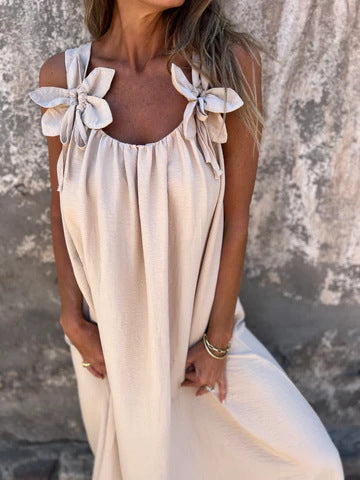 Abito lungo estivo donna elegante e fluido con spalline floreali