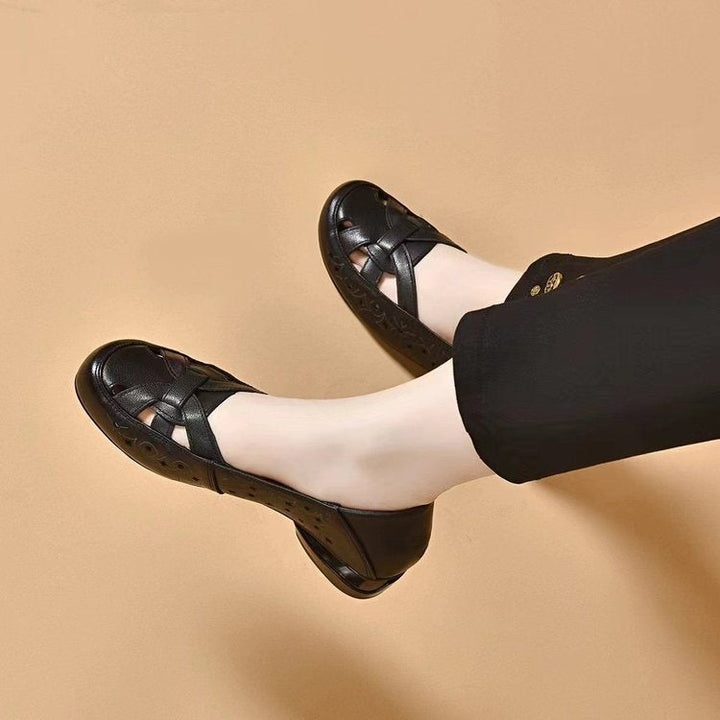Scarpe slip-on in pelle traforata comode per donna