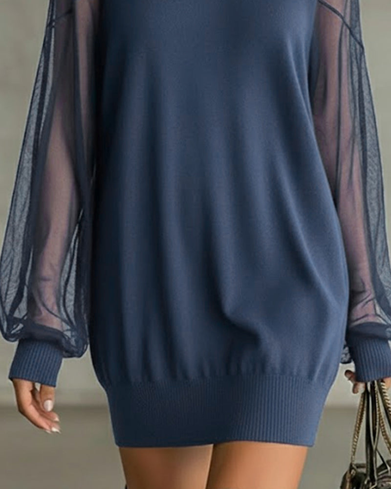 Abito elegante in maglia con maniche in tulle trasparente per donna