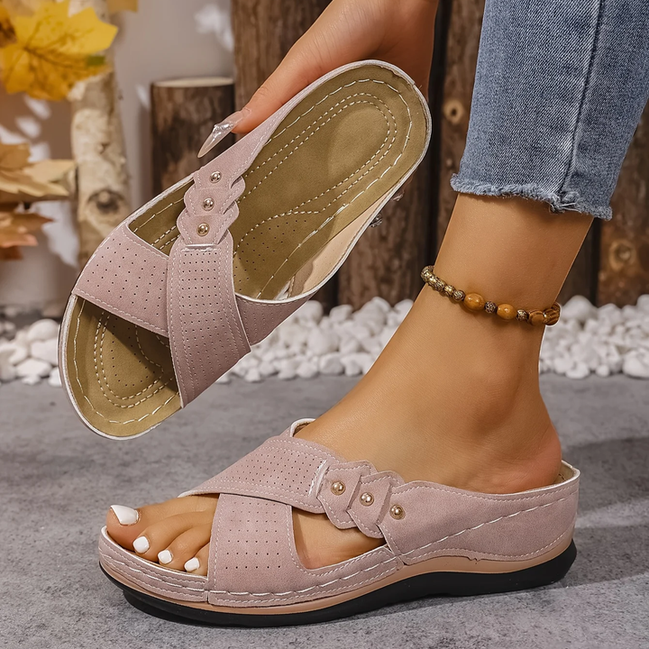 Sandali ortopedici donna con zeppa comoda ed elegante