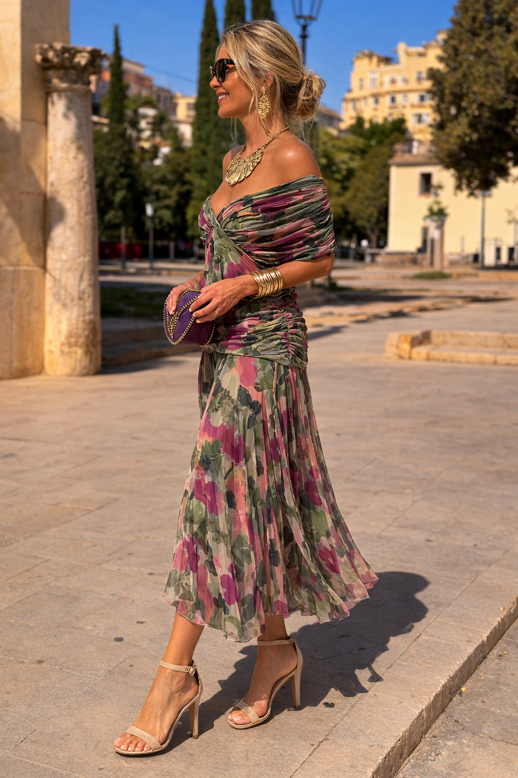 Abito lungo floreale elegante da donna fluido e raffinato