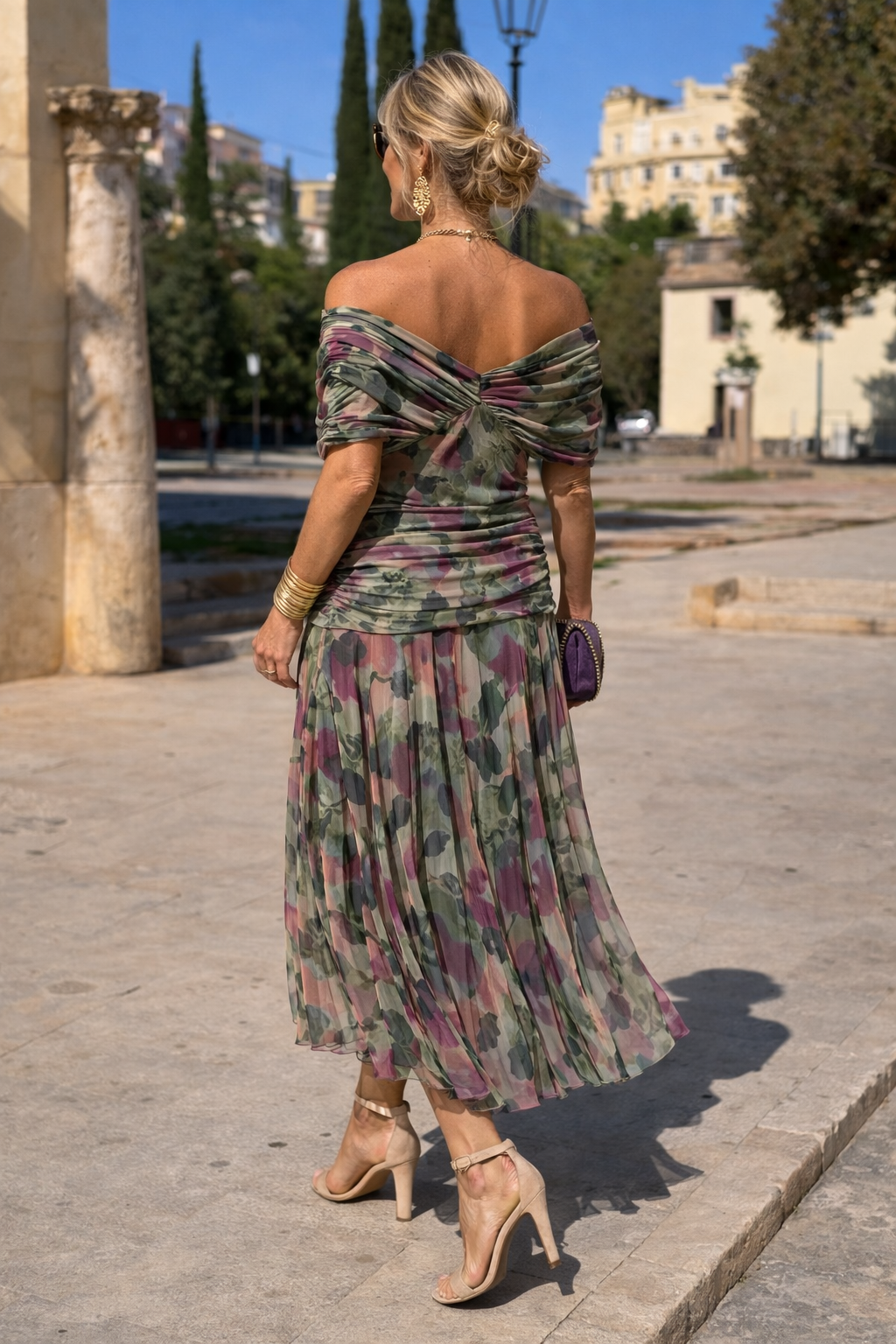 Abito lungo floreale elegante da donna fluido e raffinato