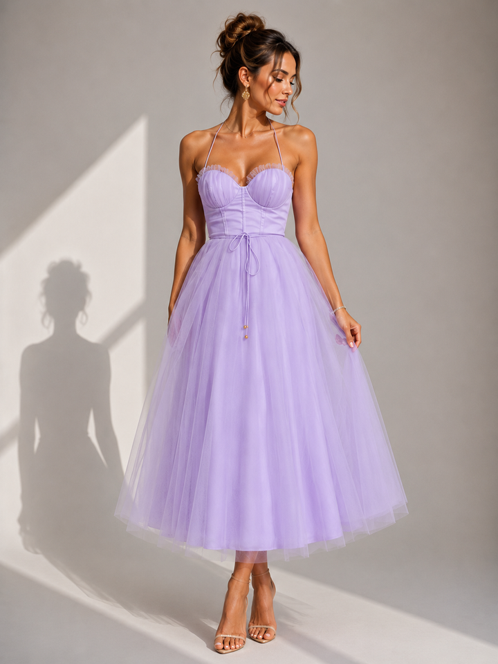 Abito midi elegante in tulle con schiena scoperta