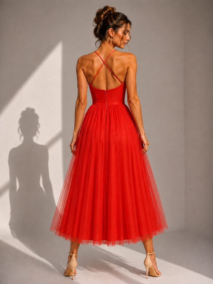 Abito midi elegante in tulle con schiena scoperta