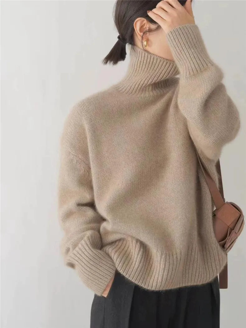 Maglione donna in cashmere con collo alto elegante e caldo