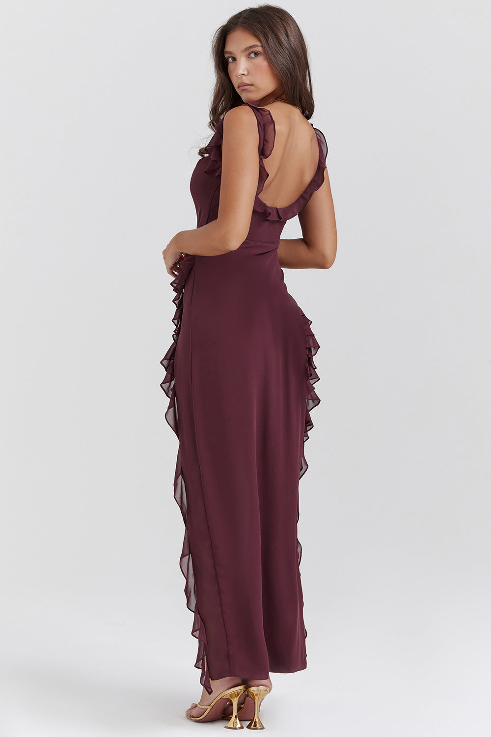 Abito lungo estivo marrone donna con spalline sottili elegante