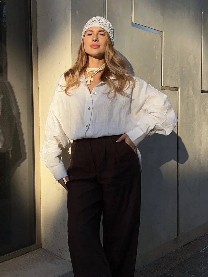 Camicia in cotone leggera e casual da donna