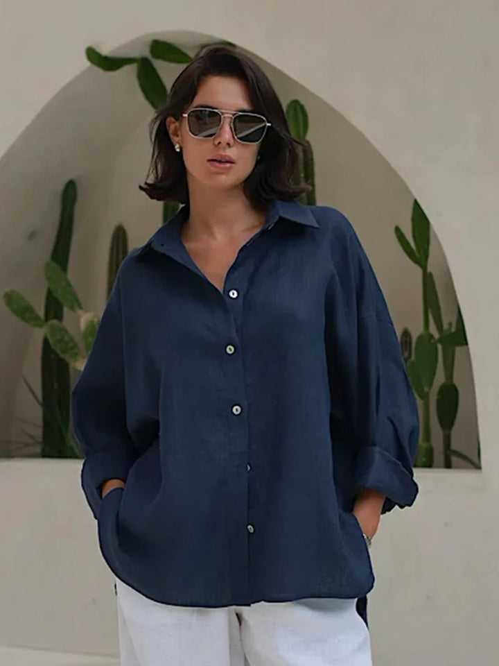 Camicia in cotone leggera e casual da donna