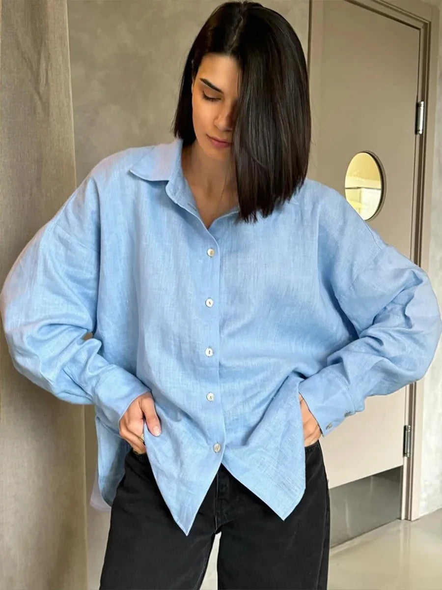 Camicia in cotone leggera e casual da donna
