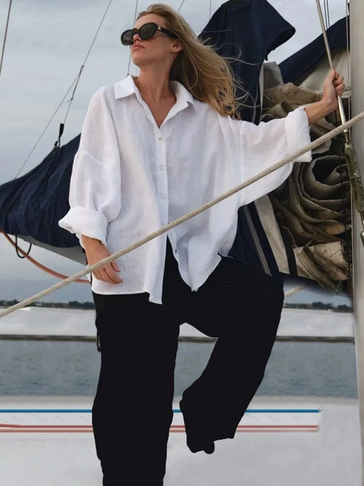 Camicia in cotone leggera e casual da donna