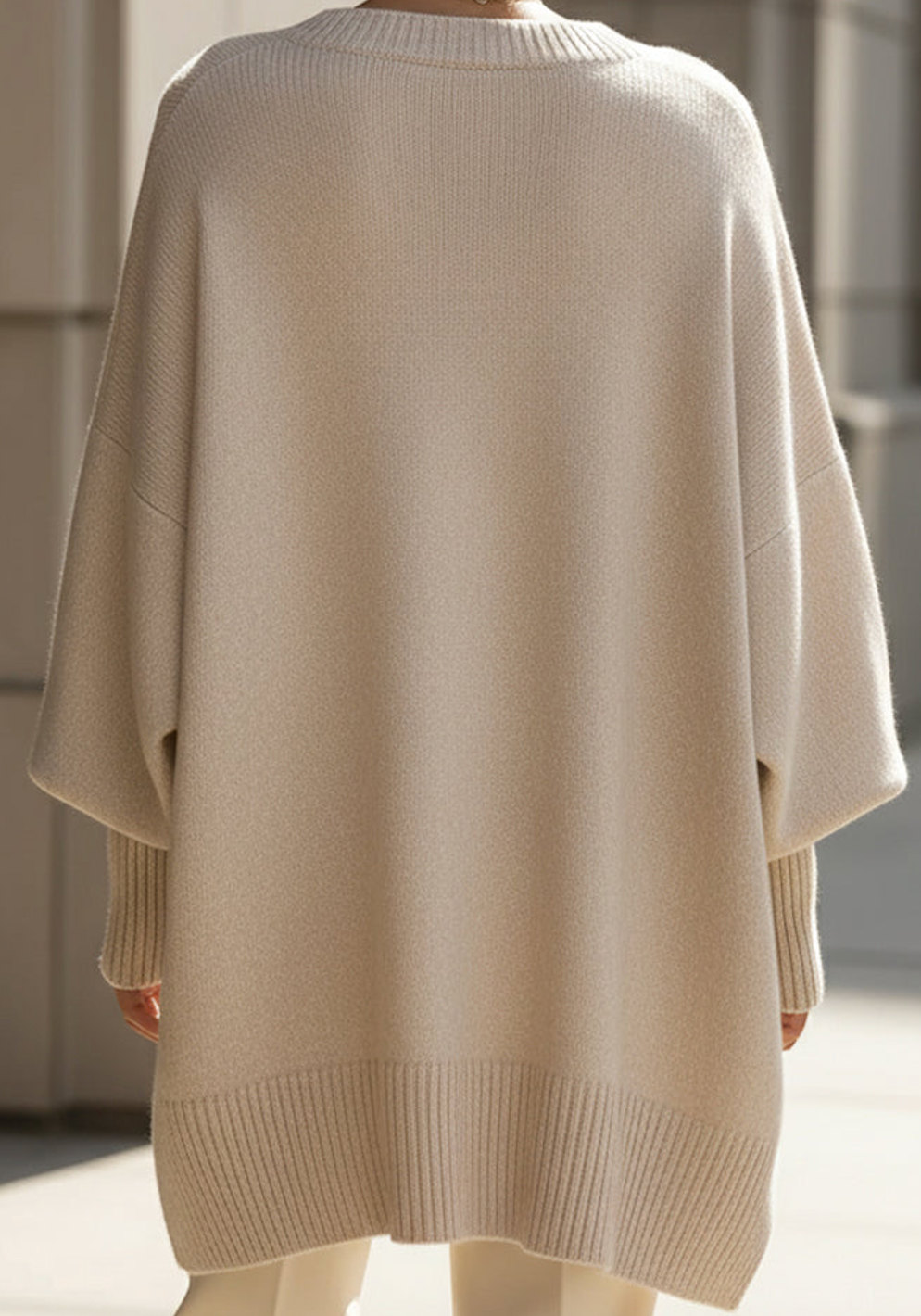 Maglione poncho donna morbido ed elegante oversize