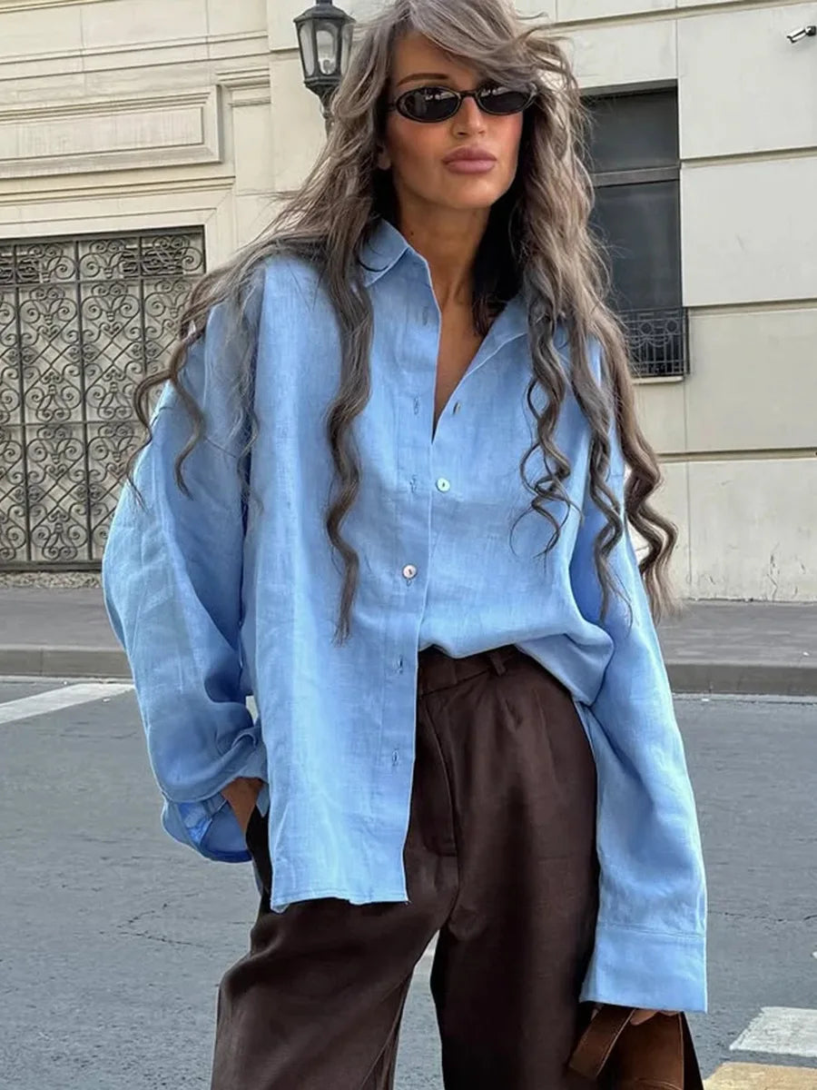 Camicia in cotone leggera e casual da donna