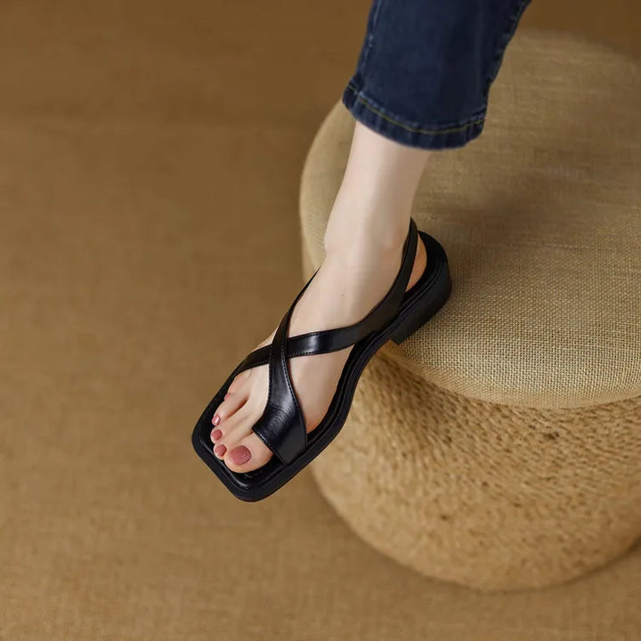 Sandali donna in pelle italiana con fasce incrociate