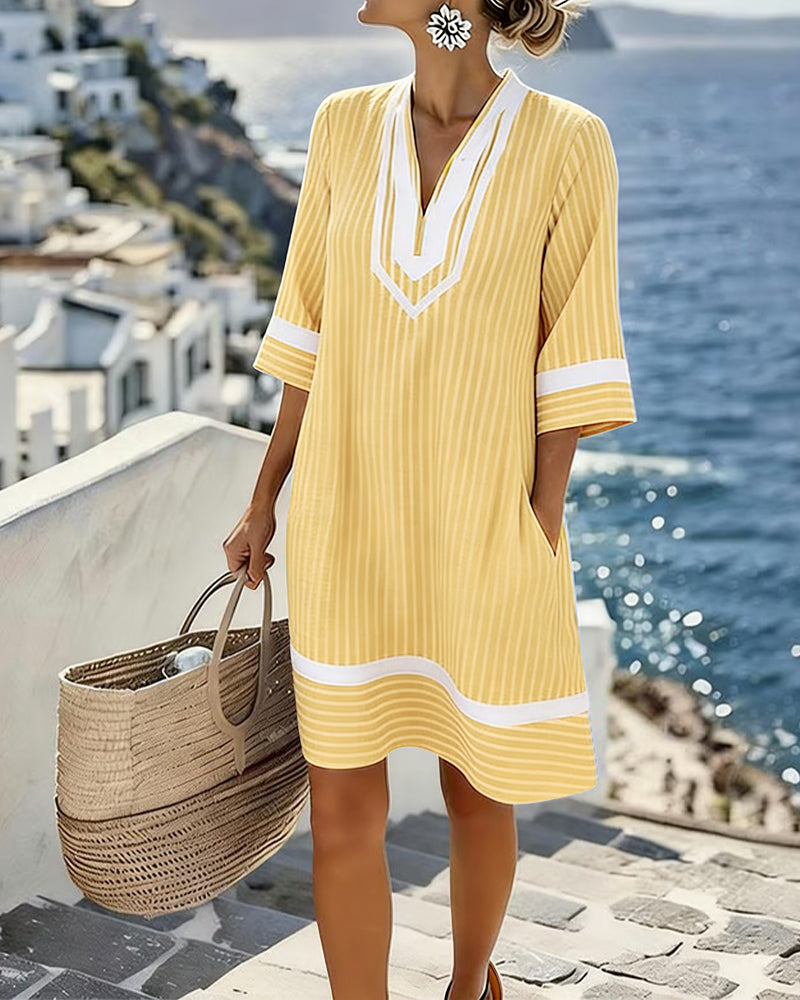 Abito casual a righe con scollo a V e vestibilità rilassata per donna
