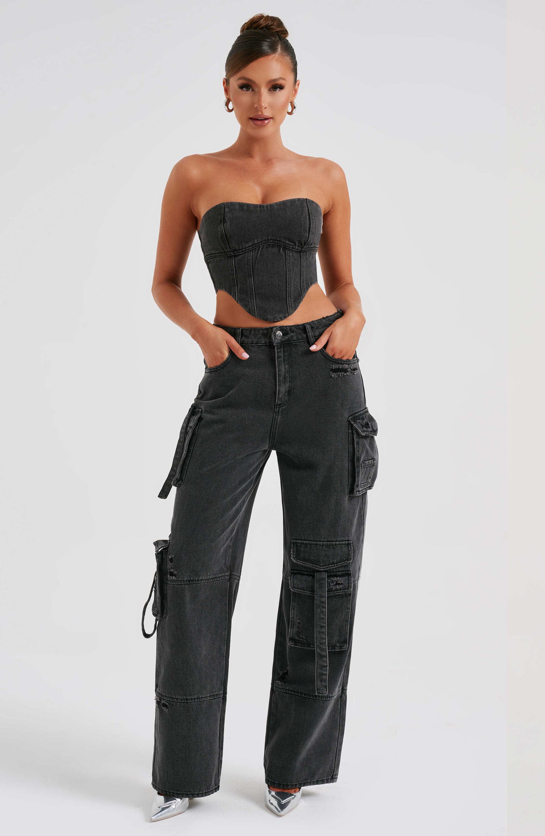 Pantaloni cargo donna in denim nero oversize a vita alta