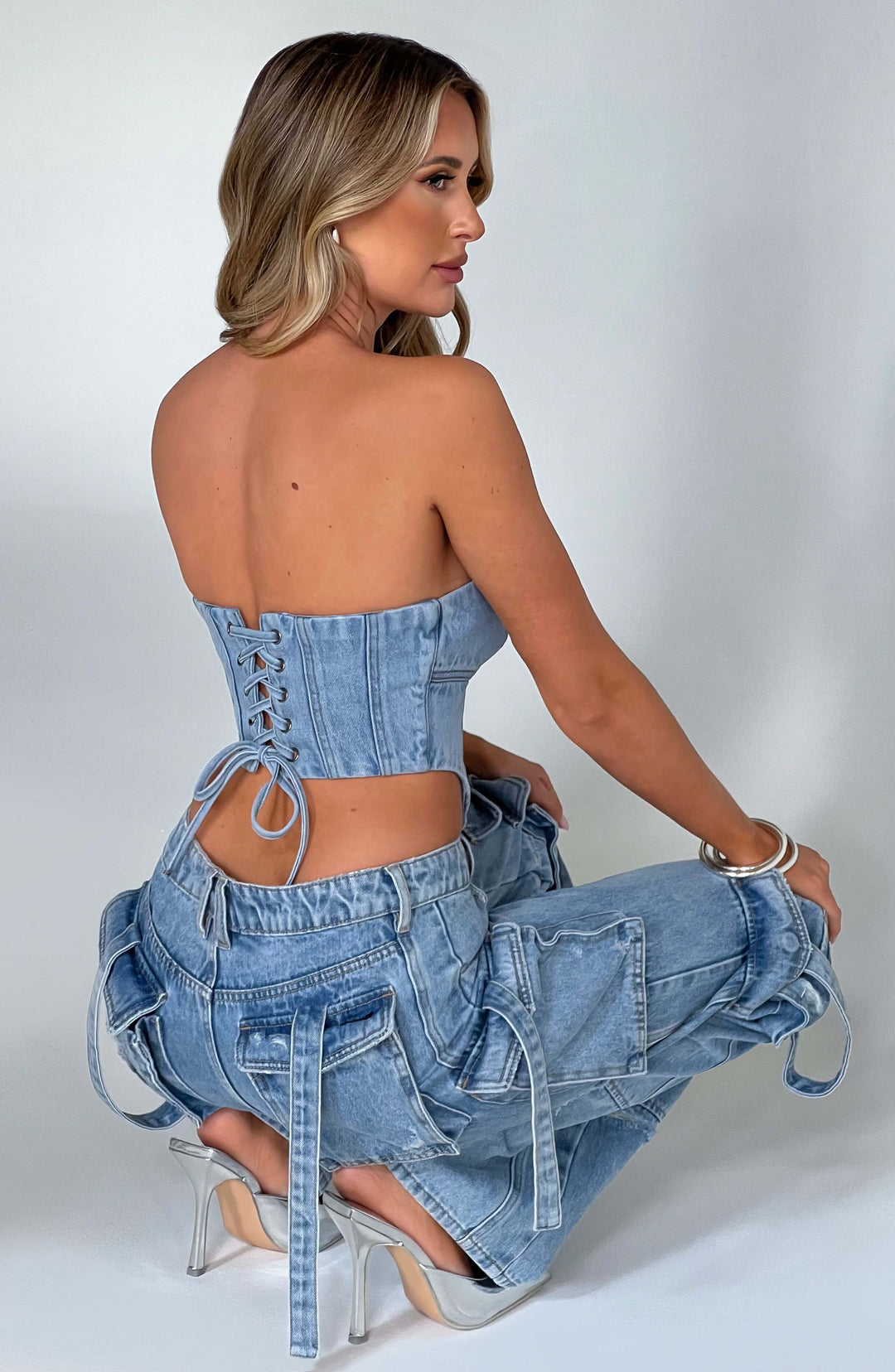 Pantaloni cargo donna in denim blu oversize a vita alta