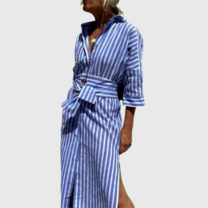 Abito a righe elegante e fluido per donna