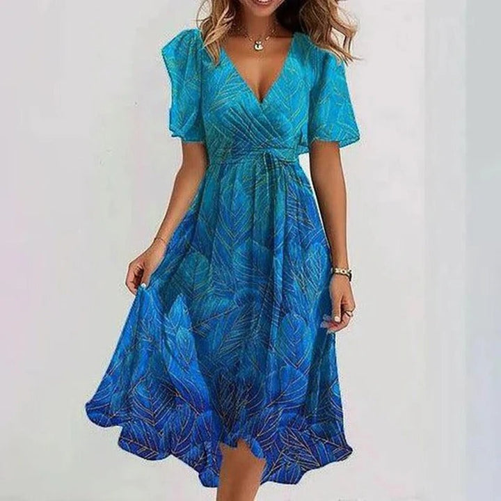 Abito da donna elegante colorato e raffinato