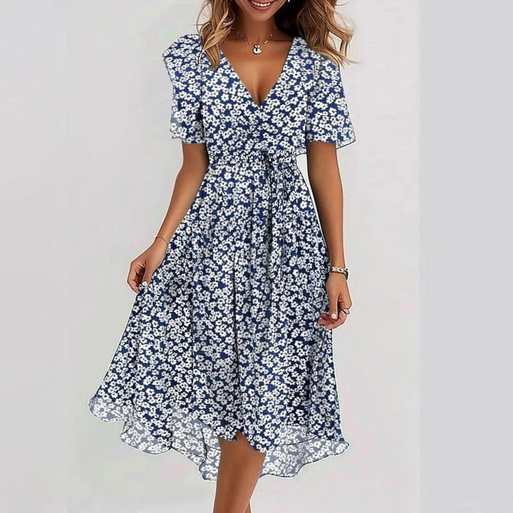 Abito da donna elegante colorato e raffinato