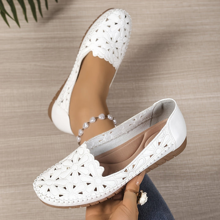Scarpe slip-on traforate eleganti e confortevoli per donna