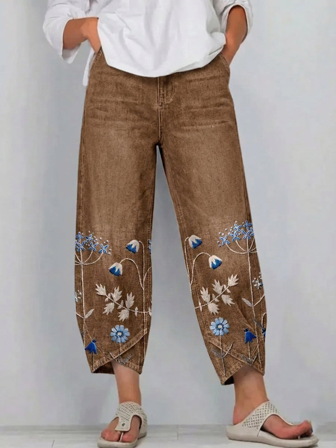 Pantaloni donna ricamati in cotone casual chic