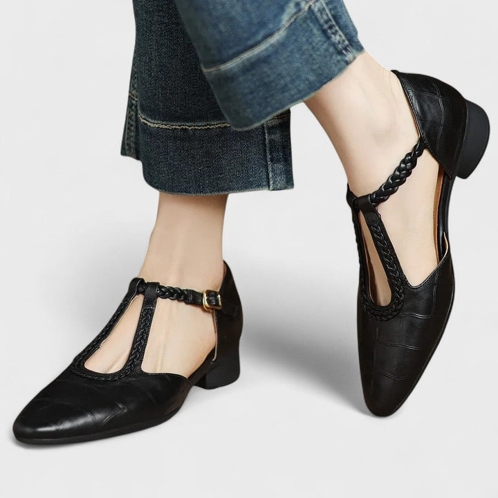 Scarpe ortopediche in pelle eleganti e confortevoli per donna