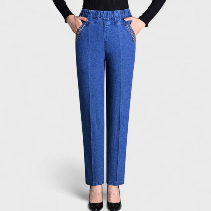 Jeans donna elasticizzati con vita alta e tasche laterali