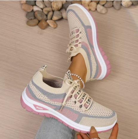 Scarpe leggere e confortevoli per uso quotidiano da donna
